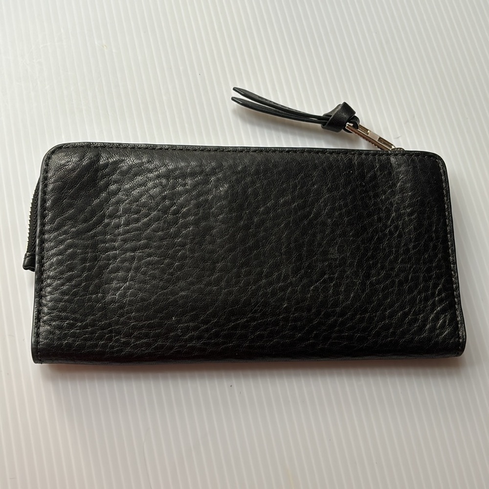 Burberry snap and zip black leather wallet - Picture 4 of 10